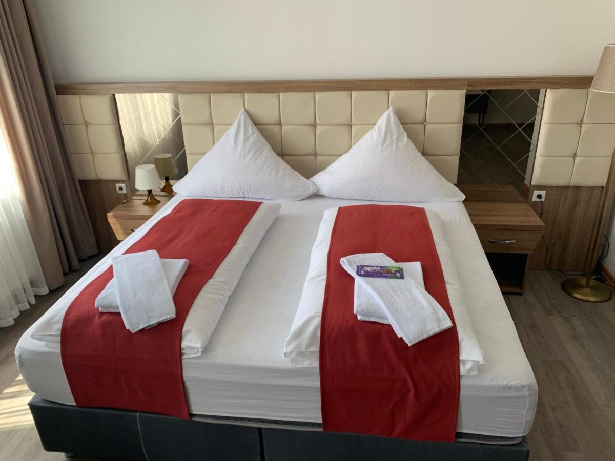 Hotel Hausen Obertshausen Frankfurt Экстерьер фото