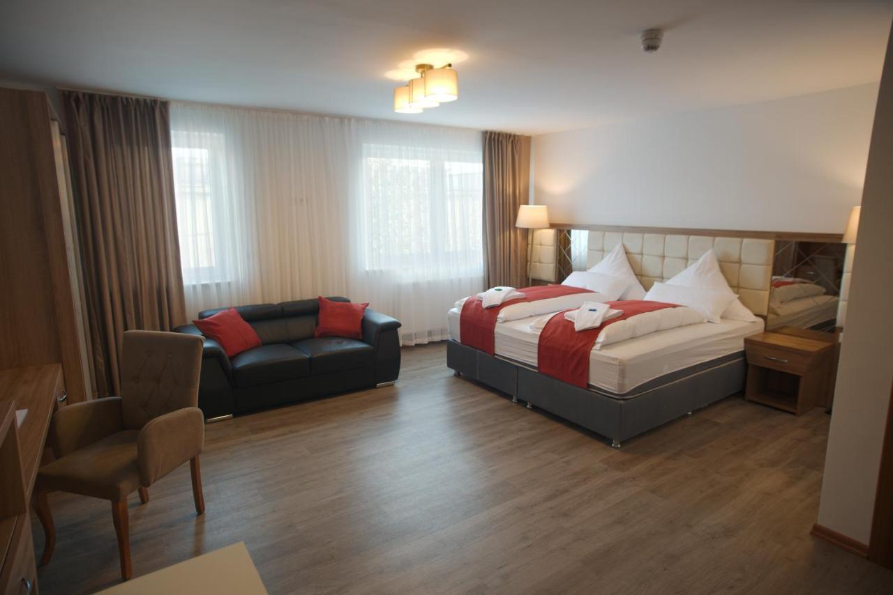 Hotel Hausen Obertshausen Frankfurt Экстерьер фото